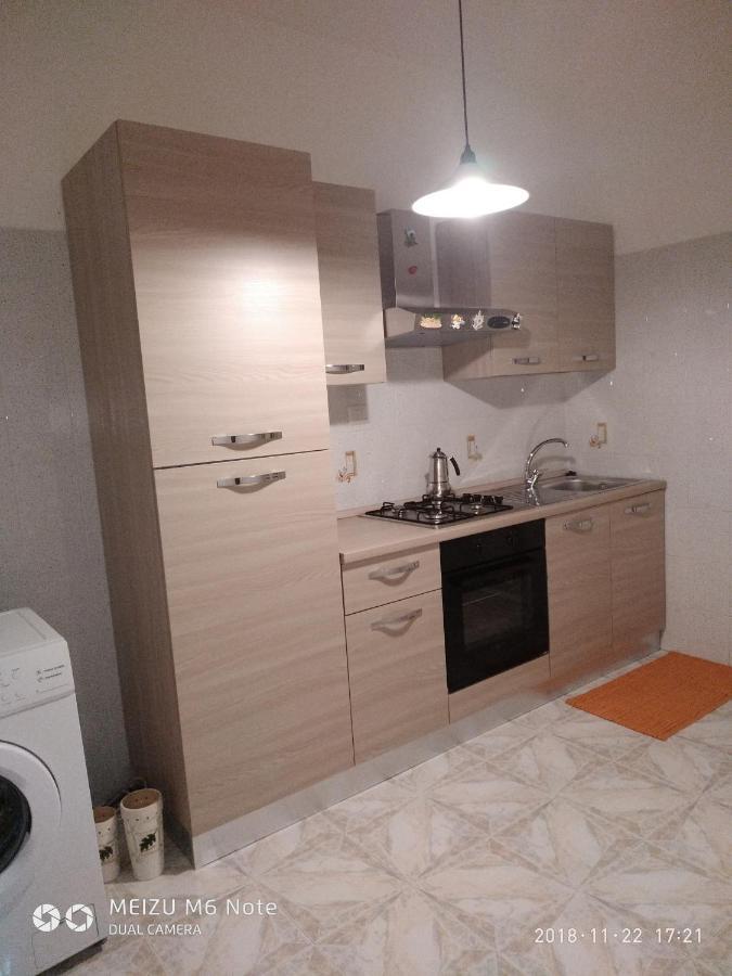 Casa Dolce Hibiscus Lägenhet Olbia Exteriör bild